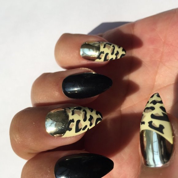 leopard an gold mirror chrome n black nails - Picture 2 of 4